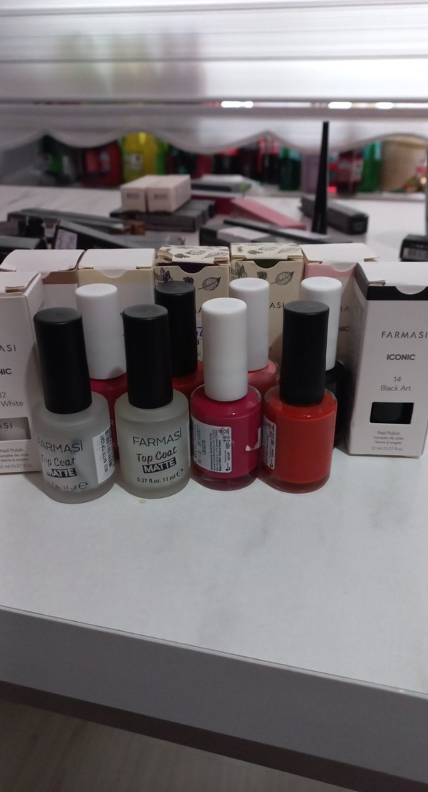 Farmasi  Renkli Oje - Görsel 3