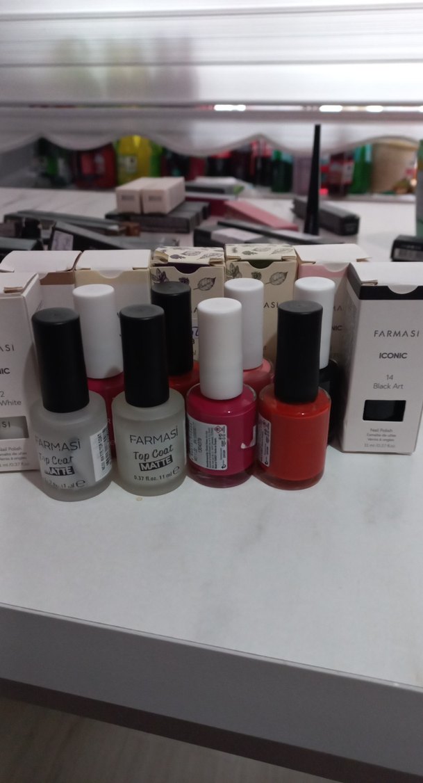 Farmasi  Renkli Oje - Görsel 4