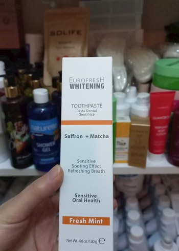 Eurofresh Beyazlatıcı Hassas Diş Macunu 112gr - Görsel 2