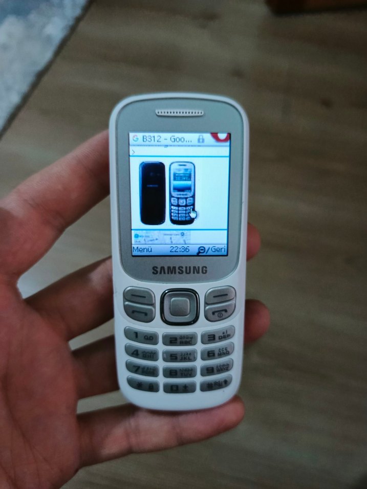 Samsung B312E Beyaz Tuşlu Telefon ve Şarj Cihazı kayitli - Görsel 3