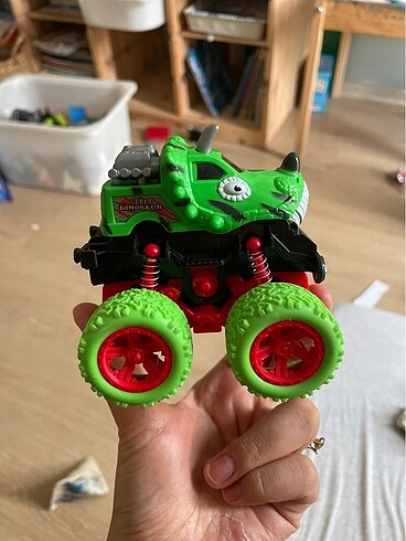 Monster truck