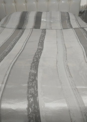 Gri Çizgili Yatak Örtüsü - Görsel 2