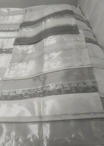 Gri Çizgili Yatak Örtüsü - Görsel 3