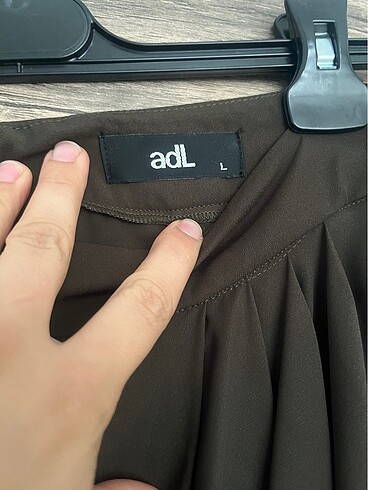 Adil Işık Adl Haki pantolon