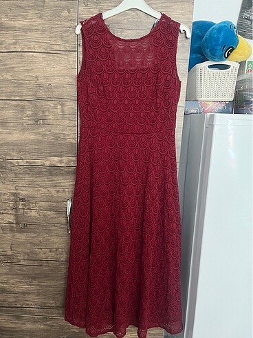Adl bordo elbise
