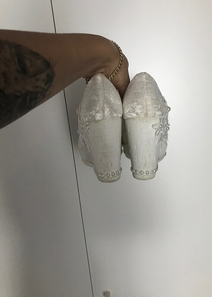 Spor topuklu gelin ayakkabısı - Görsel 2