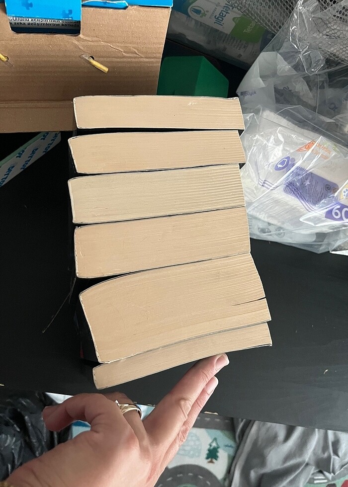 AY GÜNLÜĞÜ SERİSİ CRESS SCARLET CINDER LEVANA - Görsel 2