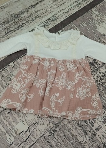 Dantel Detaylı Uzun Kollu Kız Bebek Elbise