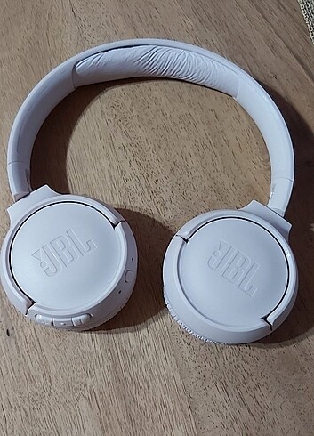 Jbl JBL Tune 500bt Bluetooth Kulaklık.. Orjinal karekodlu. 