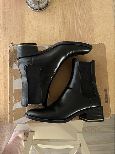 Zara Zara bot