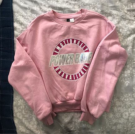 Sweatshirt