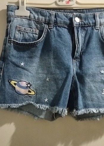 Nakışlı Düğmeli Mini Mavi Denim Şort - Görsel 2