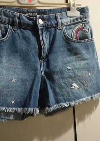 Nakışlı Düğmeli Mini Mavi Denim Şort - Görsel 6