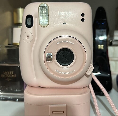 intax mini 11 camera