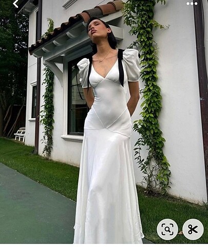 m Beden beyaz Renk Kendall elbise