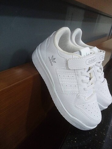 Adidas Form Low