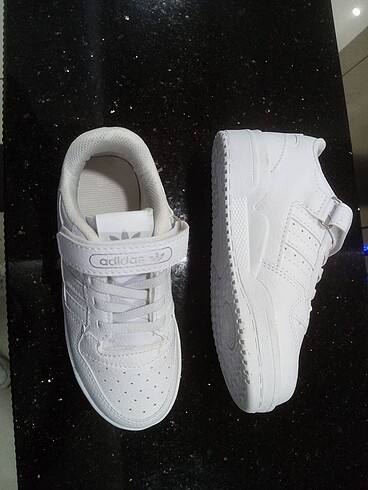 32 Beden beyaz Renk Adidas Form Low