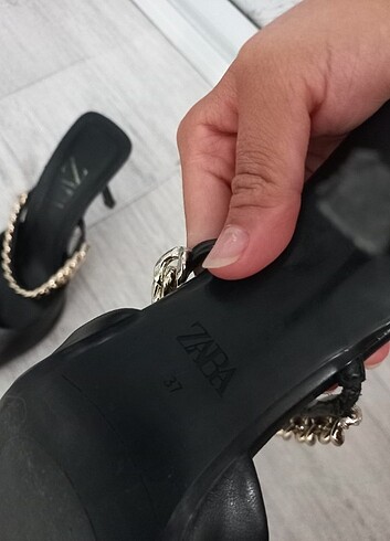 37 Beden Zara Terlik