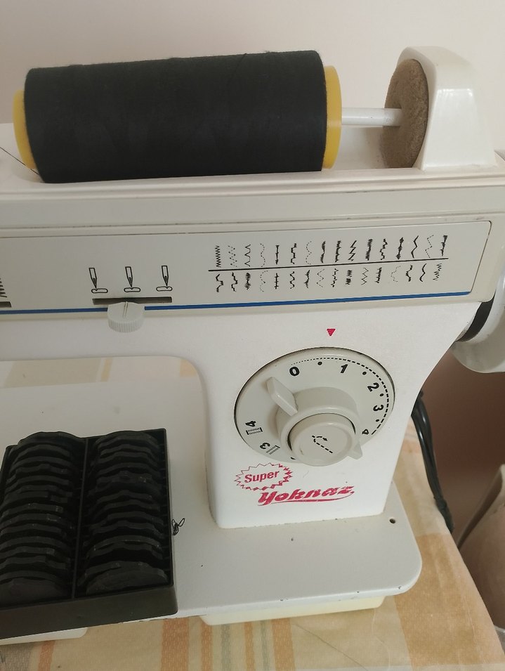 Singer yoknaz Super Yüksek Dikiş Makinesi Beyaz - Görsel 2