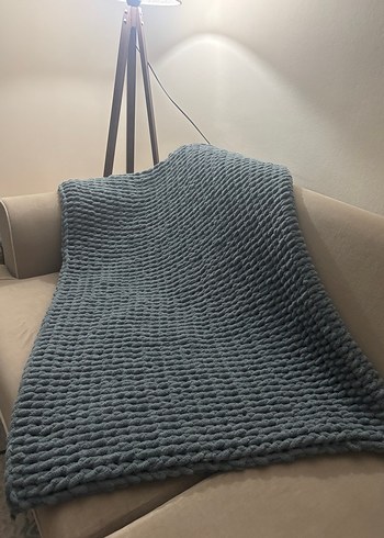 Gri puffy battaniye - Görsel 3