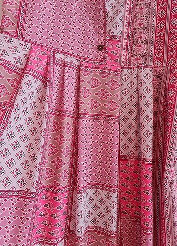 40 Beden çeşitli Renk Pembe elbise 