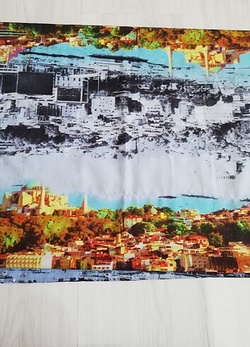 Şifon İstanbul desenli şal