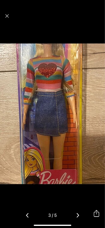 Beden Barbie malibu bebeği