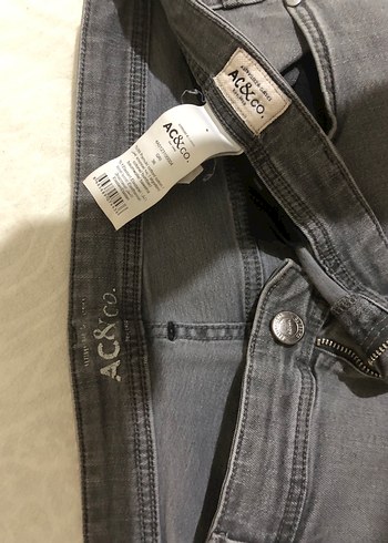 36 Beden Gri Düğmeli Erkek Denim Pantolon 2 tane