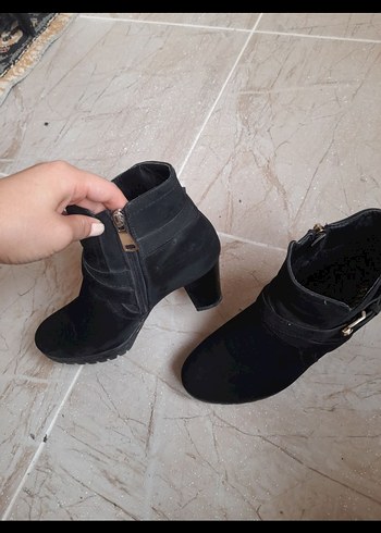 Siyah Yılan Desenli bot Topuklu Kadın Ayakkabı - Görsel 4