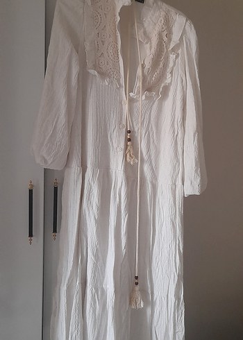 Püsküllü Beyaz Uzun Keten Elbise - Görsel 6
