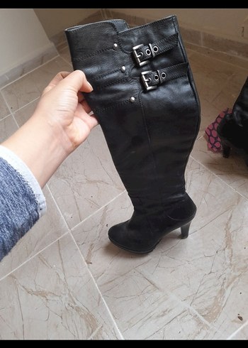 Siyah Deri Tokalı Dizüstü Kadın Çizme - Görsel 4