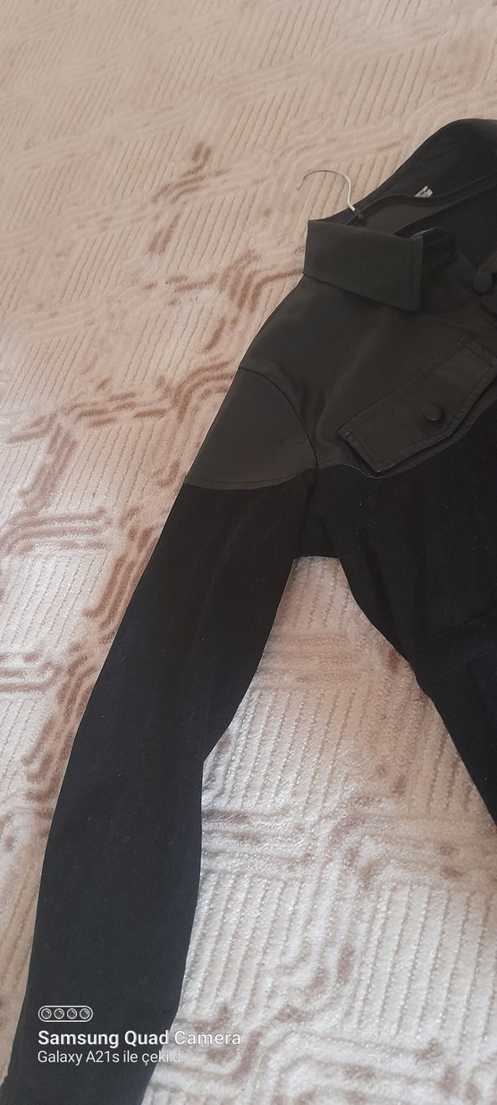 Kadın Siyah Düğmeli Uzun Gotik tunik - Görsel 3