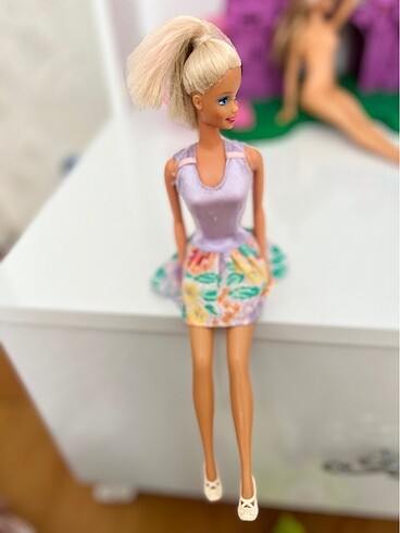 vintage barbie 1966 yilina ait