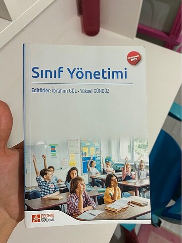 Öğretmenler için sınıf yönetimi kitabı