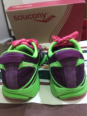 36 Beden çeşitli Renk Kadın koşu ayakkabısı, Adidas Nike Puma Saucony