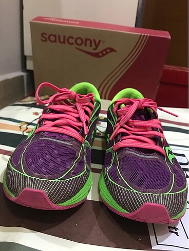36 Beden Kadın koşu ayakkabısı, Adidas Nike Puma Saucony