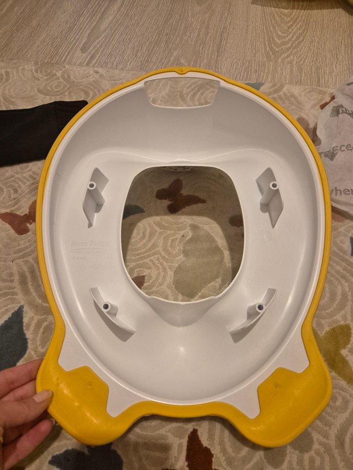 Çocuklar İçin Kaymaz Tuvalet Oturağı - Görsel 2