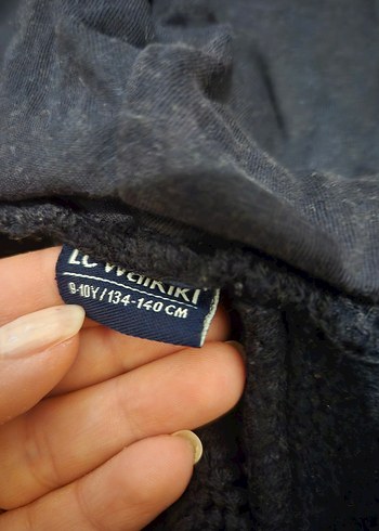 Kapüşonlu Siyah Erkek Çocuk Triko Kazak - Görsel 2