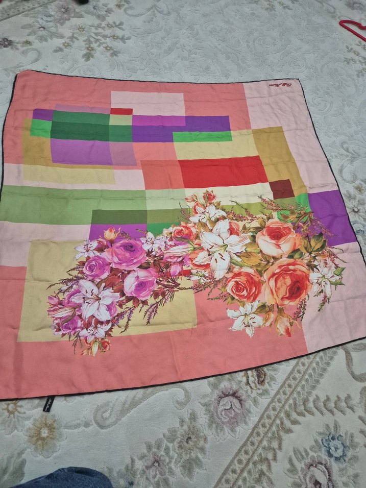 Çiçek Desenli Bohem Çok Renkli Kadın Eşarp - Görsel 2