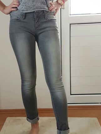 gri pantolon