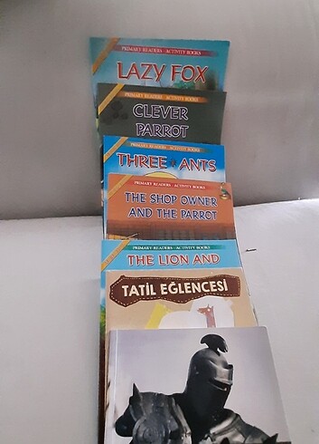 Lazy fox, clever parrot, three ants, the Shop ownerand the parro