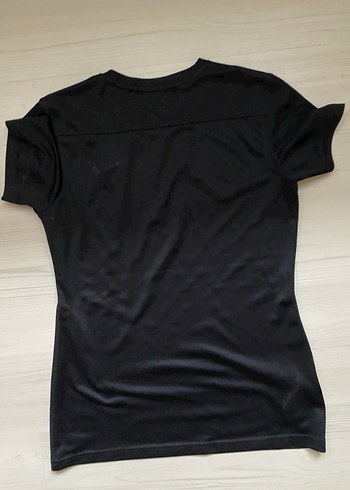 Nike Siyah Kadın Kısa Kollu Tişört - Görsel 2