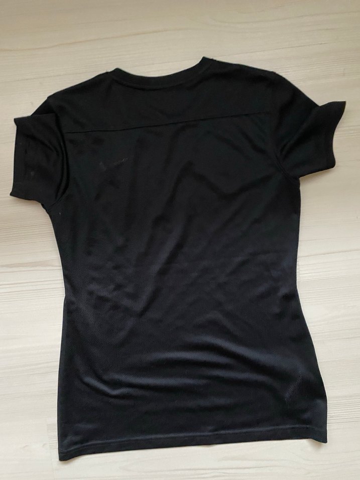 Nike Siyah Kadın Kısa Kollu Tişört - Görsel 2