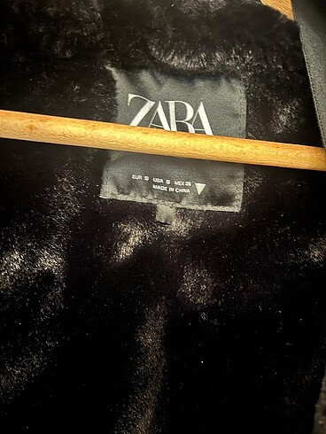 Zara Zara Mont