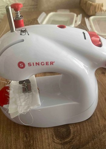  Beden Mini Beyaz Singer Dikiş Makinesi