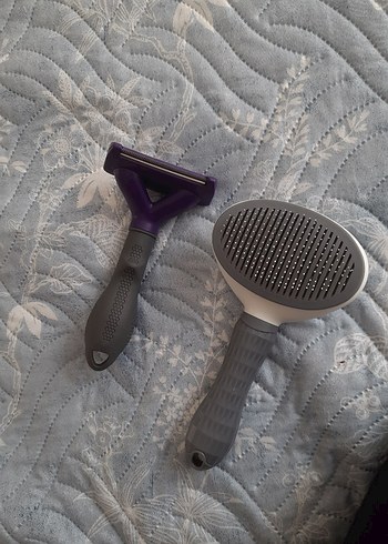 Mor FURminator Tüy Toplayıcı Tarak