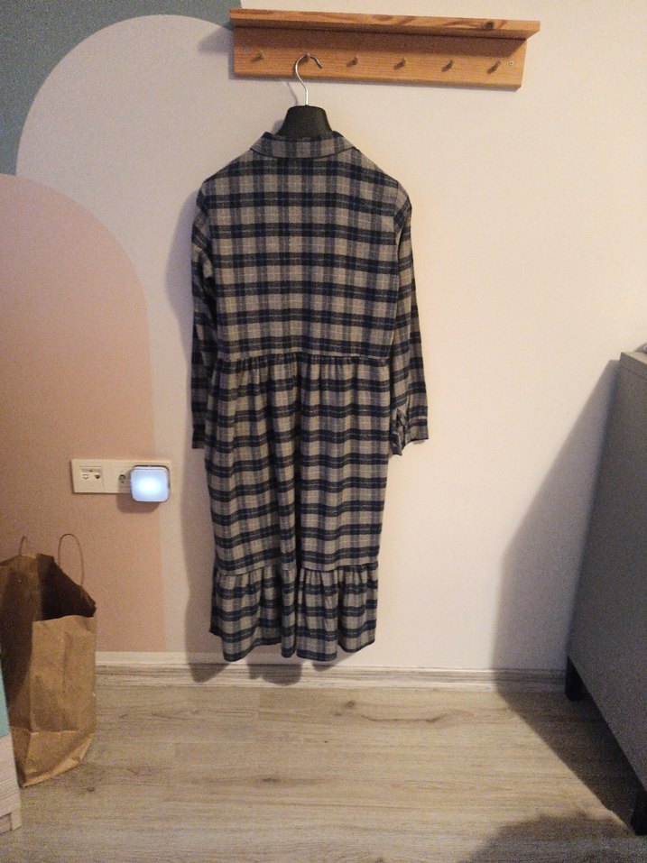 Ekose Desenli Gri Elbise - Görsel 5