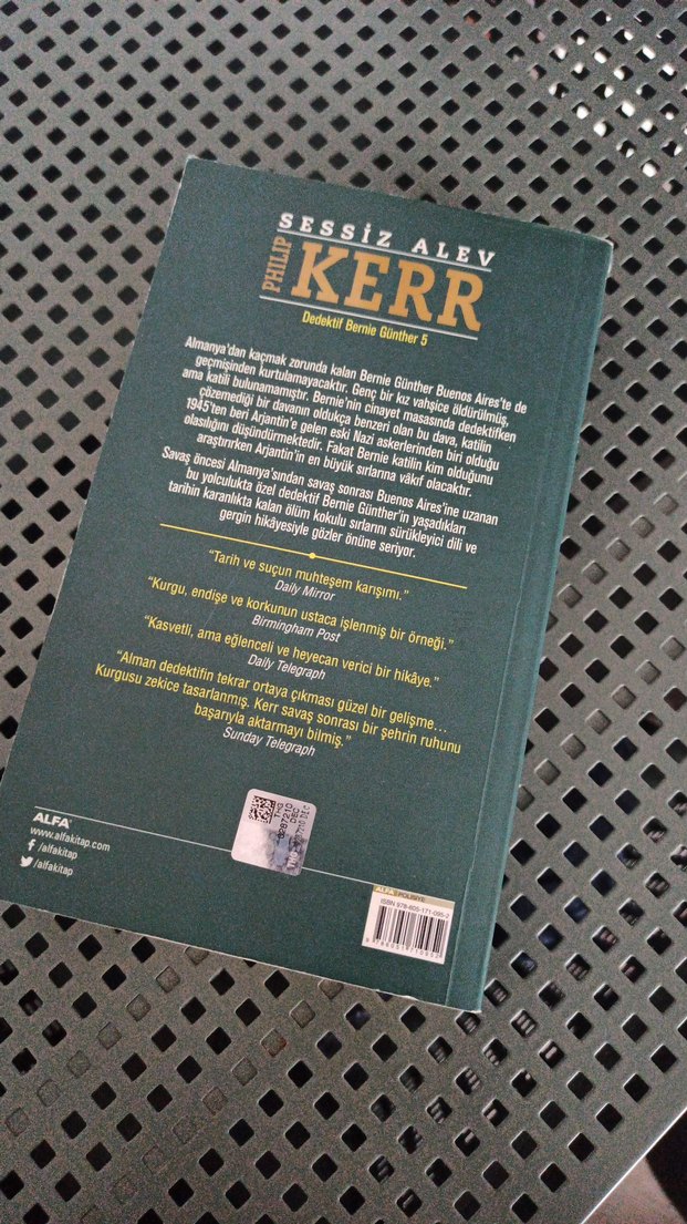 Sessiz Alev - Philip Kerr - Görsel 2