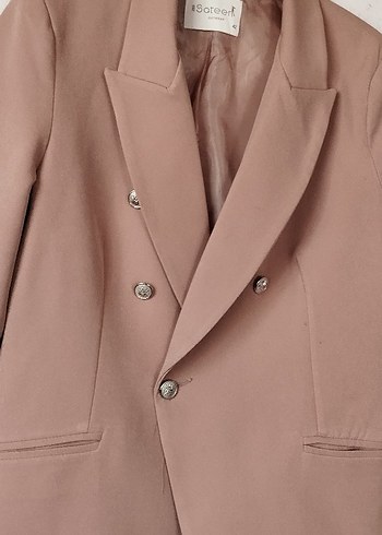 42 Beden Bej Kadın Düğmeli Blazer