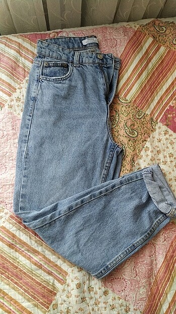 Bershka mom jean
